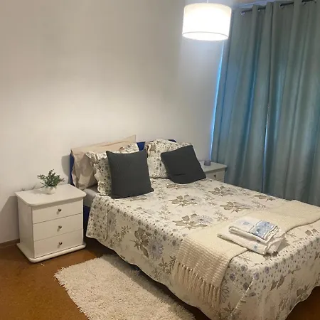 Bedroom Tranquility * Loures