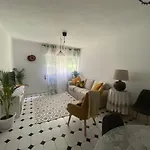 Bedroom Tranquility لوريس