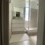 Bedroom Tranquility لوريس