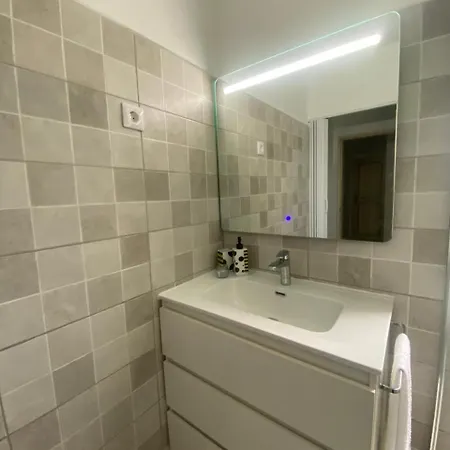 Bedroom Tranquility * Loures