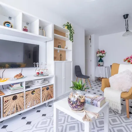 Apartment Bedroom Tranquility *